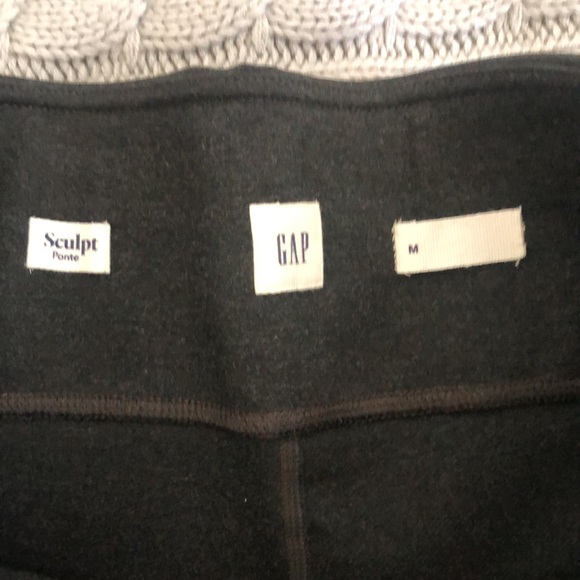 Gap Leggings Sculpt Ponte - Charcoal Grey - Size Medium NWOT - Picture 2 of 12